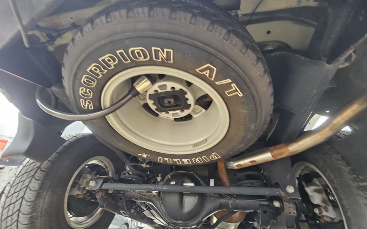 imagem-https://www.socarrao.com.br/sc-vehicle-images-prod/3093349/1786110475024-ZGFjNWZlYWItYmM3NC00MWRiLTk2NDMtNjBiNTU1ODM0ZTViLmpwZw.jpg