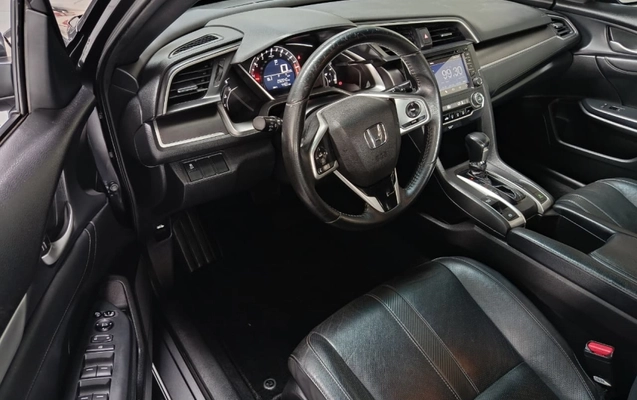 imagem-https://www.socarrao.com.br/sc-vehicle-images-prod/3093366/1788286128245-mS3dR5YOc0bwAnxWTIQiKYrxc8cqlwO4.jpg