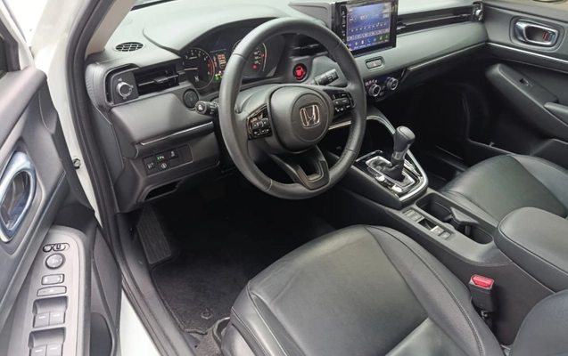 imagem-https://www.socarrao.com.br/sc-vehicle-images-prod/3093368/1788286166048-dK5GHZCSSNPOHKGCOumcI0mpluxCbsD8.jpg