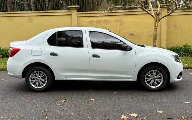 imagem-https://www.socarrao.com.br/sc-vehicle-images-prod/3093374/1786111006206-8324998_3_B_faa820b35f.jpeg