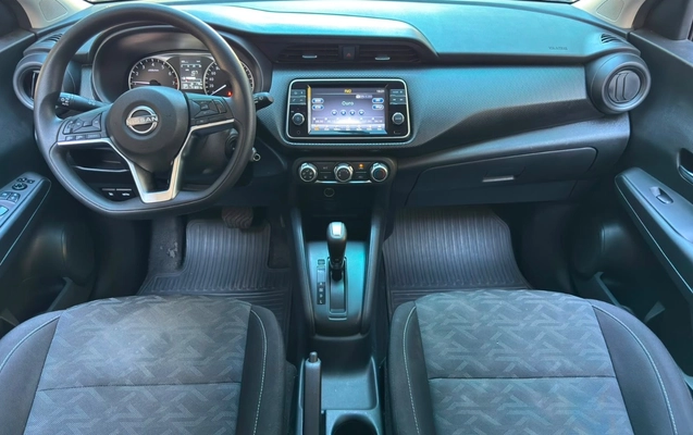 imagem-https://www.socarrao.com.br/sc-vehicle-images-prod/3093376/1786111058962-NGVhZTdlMmUtMTM3NC00MWRkLWJjODQtYzZlMGVkNTg0NGVmLmpwZWc.jpeg
