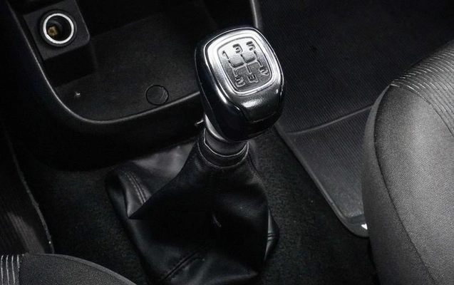imagem-https://www.socarrao.com.br/sc-vehicle-images-prod/3093397/1788470333858-8348168_13_B_1204d4c184.jpeg