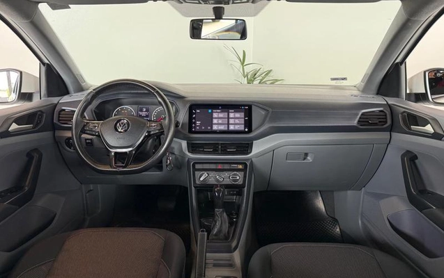 imagem-https://www.socarrao.com.br/sc-vehicle-images-prod/3093405/1786193780354-8327821_10_B_78a1bdc46d.jpeg