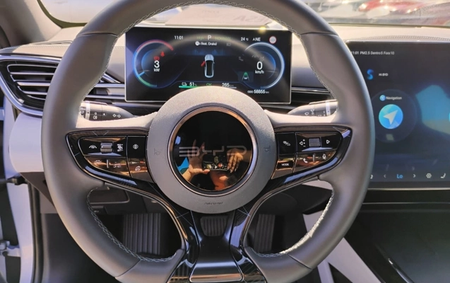 imagem-https://www.socarrao.com.br/sc-vehicle-images-prod/3093406/1786111673441-MQAG9629355AIrZH5Ln0ZNrFT2Bq3iTs.jpg