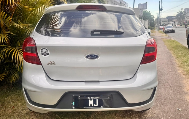imagem-https://www.socarrao.com.br/sc-vehicle-images-prod/3093440/1786112436064-b0528333-f871-476f-9f12-798a7c128724.jpeg