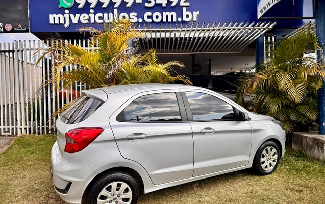 imagem-https://www.socarrao.com.br/sc-vehicle-images-prod/3093440/1786112436064-d4d78a54-f32b-4b29-9e5d-8d84110e537d.jpeg