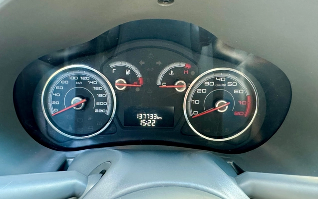 imagem-https://www.socarrao.com.br/sc-vehicle-images-prod/3093443/1786112437985-87d23fd9-46a7-4dad-b26c-1b47f934d6a7.jpeg