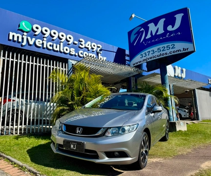 Honda Civic 2016 Cinza — foto 1 de 3