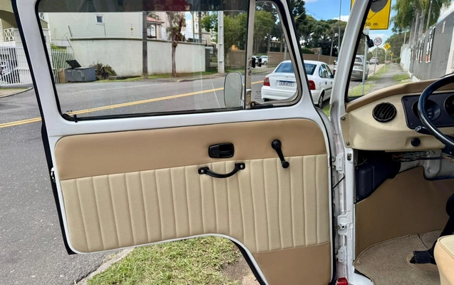 imagem-https://www.socarrao.com.br/sc-vehicle-images-prod/3093449/1786112442766-91880525-5e64-4153-a688-ebb9a3d2978a.jpeg