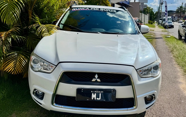 imagem-https://www.socarrao.com.br/sc-vehicle-images-prod/3093450/1786112442899-00ef6a7c-b185-4bc4-a12f-e44a1a915fa2.jpeg