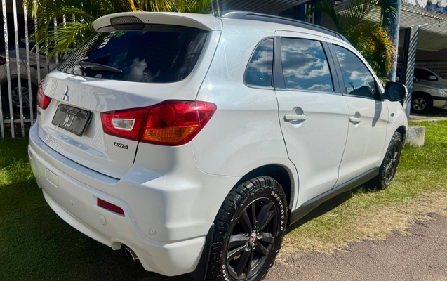 imagem-https://www.socarrao.com.br/sc-vehicle-images-prod/3093450/1786112442901-c19f6903-16b7-47b5-bb84-10ee03e2a659.jpeg