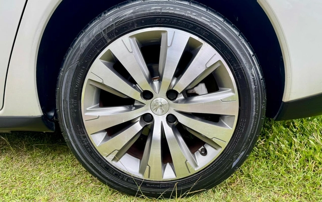 imagem-https://www.socarrao.com.br/sc-vehicle-images-prod/3093456/1786112447835-df26a110-1b36-4341-857d-db4465d36607.jpeg