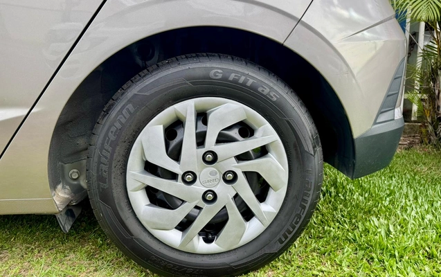 imagem-https://www.socarrao.com.br/sc-vehicle-images-prod/3093459/1786112449928-5bbb3acb-acef-45a1-a30c-bab8a6252bae.jpeg