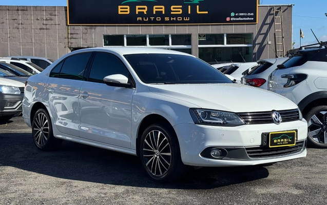 imagem-https://www.socarrao.com.br/sc-vehicle-images-prod/3093490/1786113145685-SU1HXzY5MzguanBlZw.jpeg
