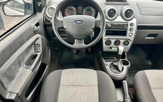 imagem-https://www.socarrao.com.br/sc-vehicle-images-prod/3093506/1786113710665-8241336_16_B_3a27747c92.jpeg