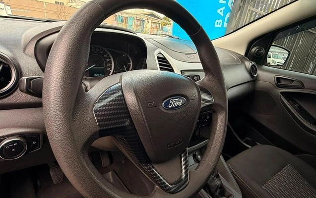 imagem-https://www.socarrao.com.br/sc-vehicle-images-prod/3093510/1789592799850-8357543_13_B_17c9fafc67.jpeg