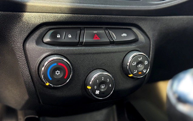 imagem-https://www.socarrao.com.br/sc-vehicle-images-prod/3093512/1786385079959-SU1HXzU2NzYuSlBH.JPG