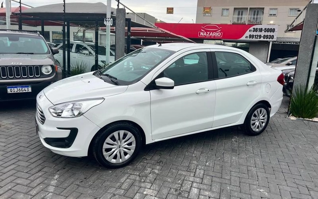 imagem-https://www.socarrao.com.br/sc-vehicle-images-prod/3093529/1786114176439-8224617_1_B_9ebcad35c3.jpeg