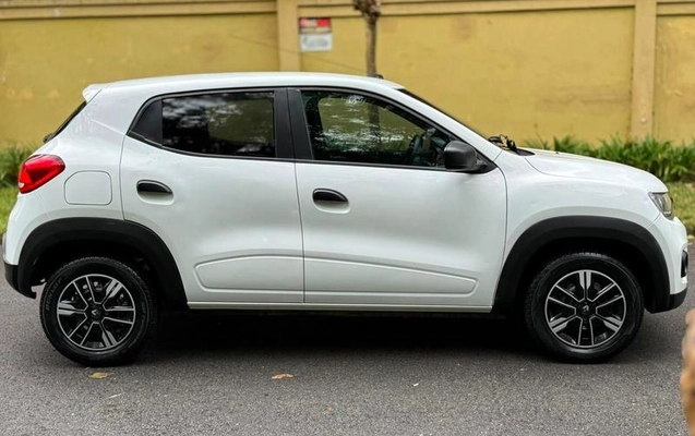 imagem-https://www.socarrao.com.br/sc-vehicle-images-prod/3093546/1788443047852-8300059_0_B_a38b79b0b8.jpeg