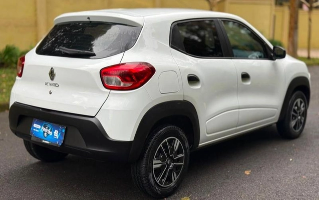 imagem-https://www.socarrao.com.br/sc-vehicle-images-prod/3093546/1788443047854-8300059_1_B_818f7cad80.jpeg