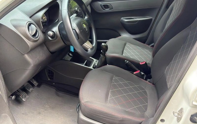 imagem-https://www.socarrao.com.br/sc-vehicle-images-prod/3093546/1788443047861-8300059_8_B_81d8f090f8.jpeg