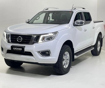 Nissan Frontier 2018 Branco — foto 1 de 3