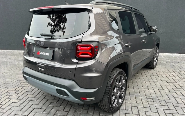 imagem-https://www.socarrao.com.br/sc-vehicle-images-prod/3093562/1789047251630-f4b33602-24fd-473c-97c0-1305bd833050.jpg
