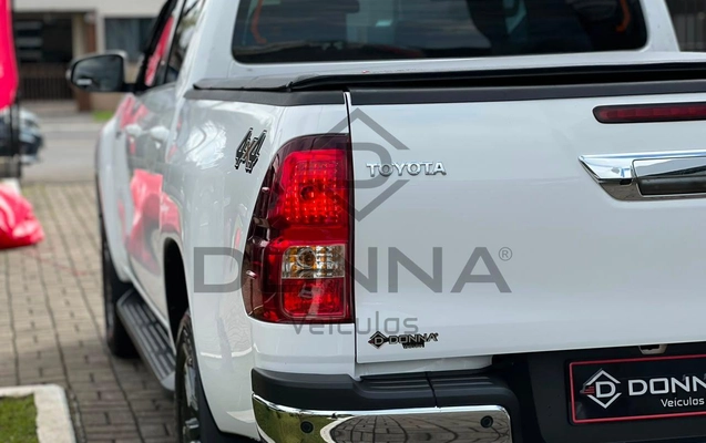 imagem-https://www.socarrao.com.br/sc-vehicle-images-prod/3093584/1787661261286-75d9aa2c0ca94e639fd72b03cac8bda1_1786116144312.jpg