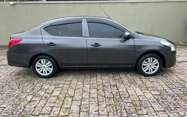 imagem-https://www.socarrao.com.br/sc-vehicle-images-prod/3093609/1786129437351-8358010_15_B_b33f053d7a.jpeg