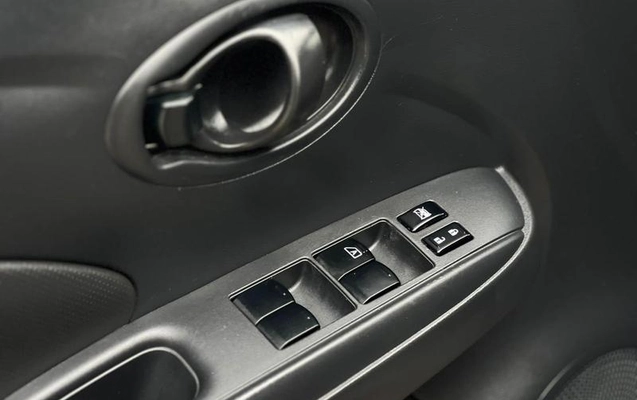 imagem-https://www.socarrao.com.br/sc-vehicle-images-prod/3093609/1786129437369-8358010_0_B_a6a8263ce7.jpeg