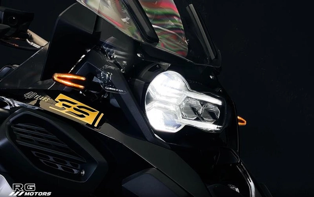 imagem-https://www.socarrao.com.br/sc-vehicle-images-prod/3093676/1786117349786-8358503_13_B_db06e26c27.jpeg