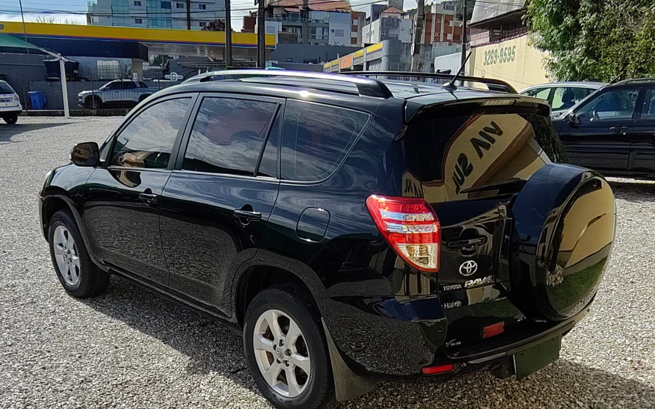 imagem-https://www.socarrao.com.br/sc-vehicle-images-prod/3093678/1786117489690-UEhPVE8tMjAyNi0wOC0wNy0xMi0wNS0yNyAoMykuanBn.jpg