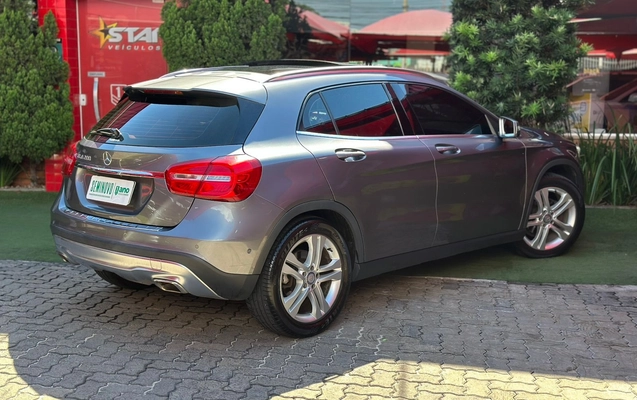 imagem-https://www.socarrao.com.br/sc-vehicle-images-prod/3093680/1789734767938-64c2c437-cb7d-4320-b667-ca91f19b6d3f.jpg