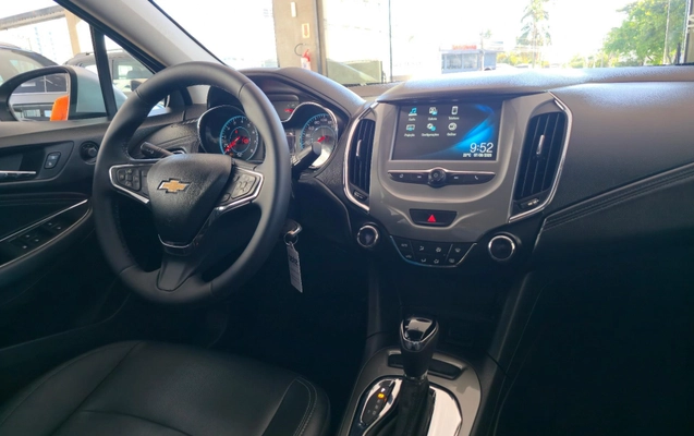 imagem-https://www.socarrao.com.br/sc-vehicle-images-prod/3093693/1788271420734-951d287602ad41eb99b58034943d4f12_1786118787627.jpg
