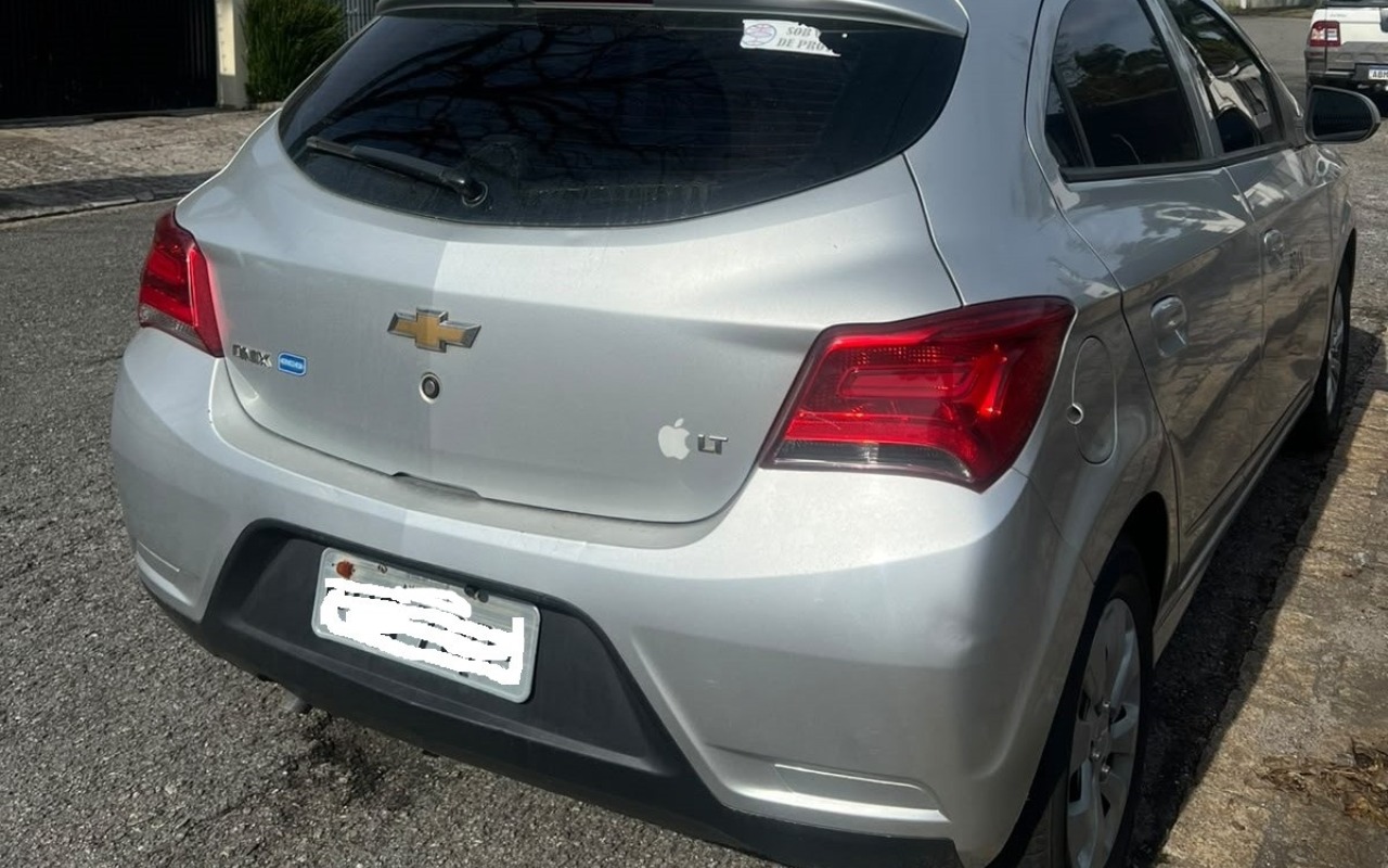 imagem-https://www.socarrao.com.br/sc-vehicle-images-prod/3093740/1786495887166-V2hhdHNBcHAgSW1hZ2UgMjAyNi0wOC0wNyBhdCAxMy4zMy41MSAoMikuanBlZw.jpeg
