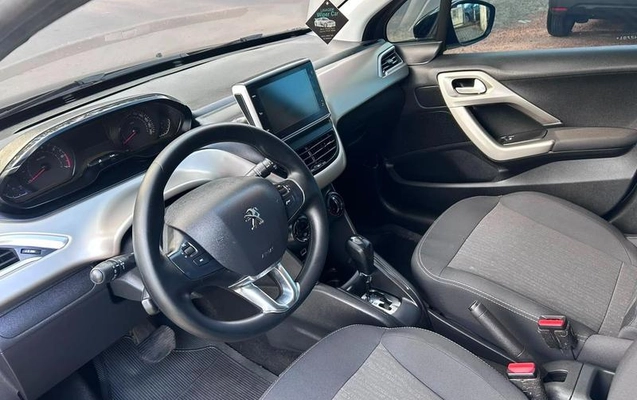 imagem-https://www.socarrao.com.br/sc-vehicle-images-prod/3093744/1786120221572-8266356_0_B_b288040480.jpeg