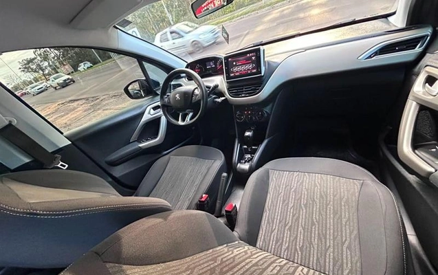 imagem-https://www.socarrao.com.br/sc-vehicle-images-prod/3093744/1786120221579-8266356_0_B_a9744ddc5e.jpeg