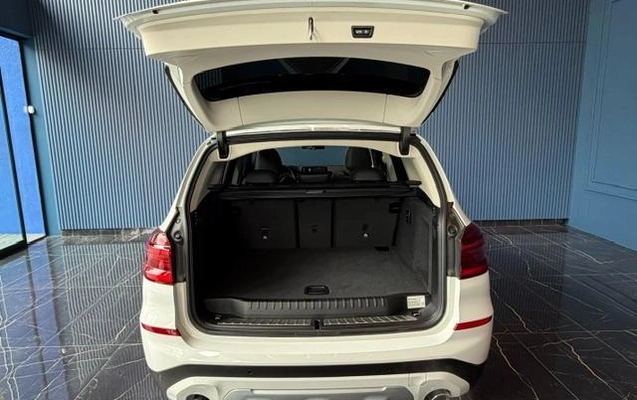 imagem-https://www.socarrao.com.br/sc-vehicle-images-prod/3093750/1789585901764-8358633_8_B_572de376f5.jpeg
