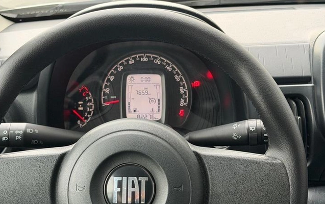 imagem-https://www.socarrao.com.br/sc-vehicle-images-prod/3093778/1789507674773-8358785_11_B_2a7243082e.jpeg