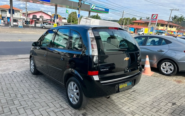 imagem-https://www.socarrao.com.br/sc-vehicle-images-prod/3093884/1786121067309-5f783fb5-ee2e-4722-a3ae-46bba61f75e2.jpeg