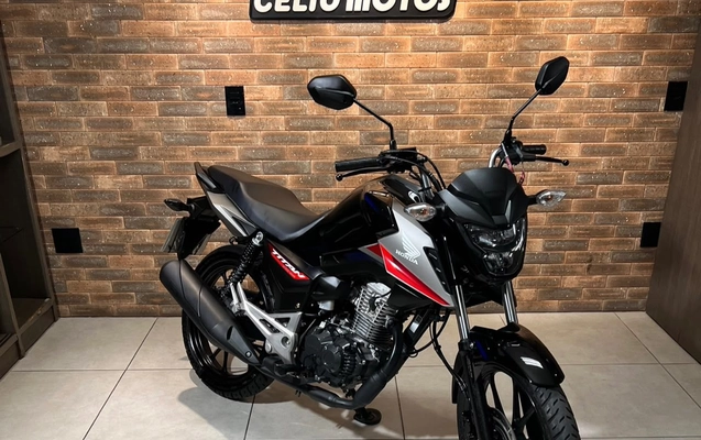 imagem-https://www.socarrao.com.br/sc-vehicle-images-prod/3093893/1786393546813-a5ebe249f11a4d5686af4e12f2587fce_1786393527865.jpg