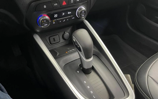 imagem-https://www.socarrao.com.br/sc-vehicle-images-prod/3093907/1786122232578-8324345_6_B_9d8d0bbac8.jpeg