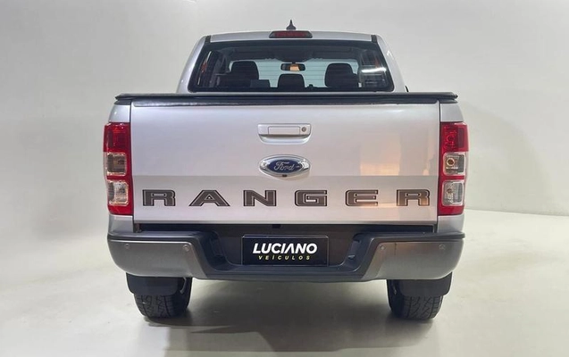 imagem-https://www.socarrao.com.br/sc-vehicle-images-prod/3093914/1789050562151-7913180_1_B_74425ad7db.jpeg