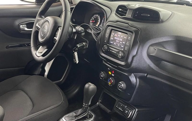 imagem-https://www.socarrao.com.br/sc-vehicle-images-prod/3093924/1786803888809-8228876_18_B_3bc51afc30.jpeg