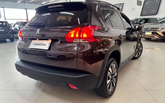 imagem-https://www.socarrao.com.br/sc-vehicle-images-prod/3093928/1788541992337-8358896_7_B_cf8d70d803.jpeg