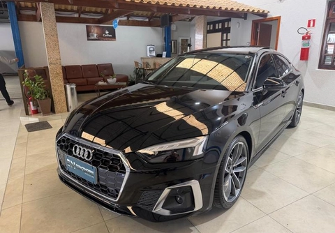 Audi A5 2022 Preto — foto 1 de 3