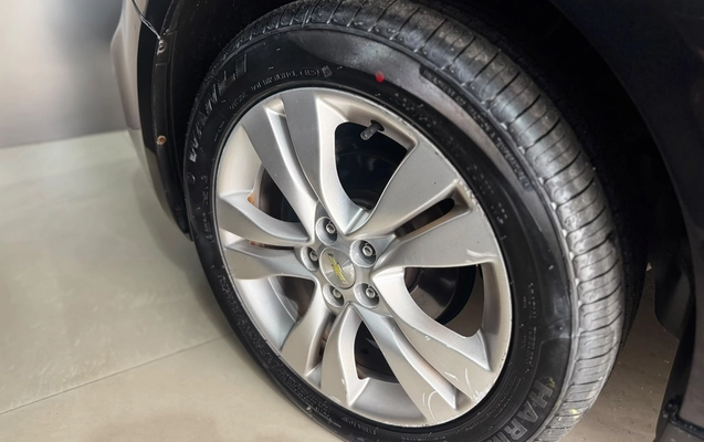 imagem-https://www.socarrao.com.br/sc-vehicle-images-prod/3094025/1789072368392-003_9f7ff9a58c9a97e8885c5ea414f4a334.jpeg