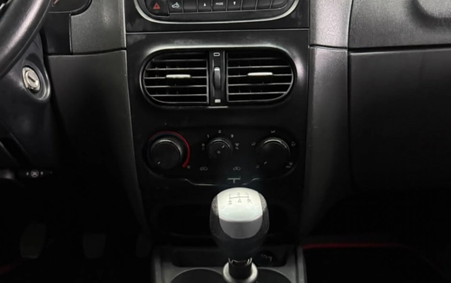 imagem-https://www.socarrao.com.br/sc-vehicle-images-prod/3094031/1786123270917-6tMOLdwpH65vdsaIJSWXbzEt2AwYOPdr.jpg
