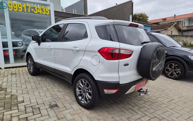 imagem-https://www.socarrao.com.br/sc-vehicle-images-prod/3094053/1786123715471-V2hhdHNBcHAgSW1hZ2UgMjAyNi0wOC0wNyBhdCAxMy41Mi41NyAoMikuanBlZw.jpeg