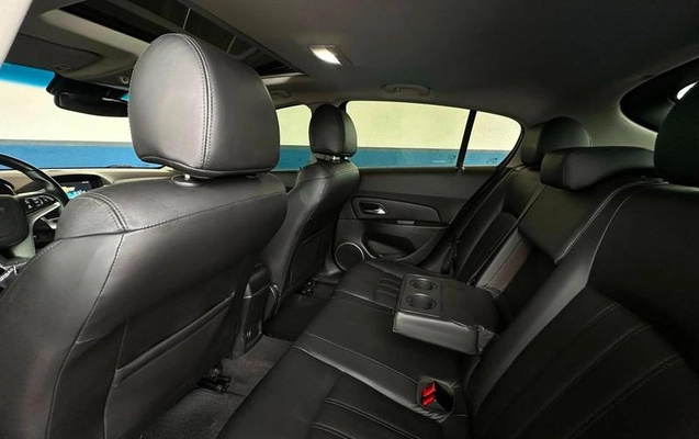 imagem-https://www.socarrao.com.br/sc-vehicle-images-prod/3094061/1786563957717-8358030_16_B_53adb64a94.jpeg